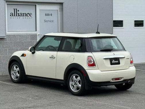 2011 MINI Cooper Base
