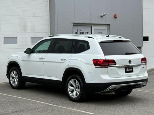 2019 Volkswagen Atlas 3.6L SE w/Technology