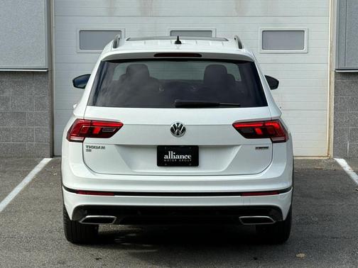 2020 Volkswagen Tiguan 2.0T SE R-Line Black 4MOTION