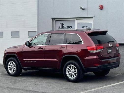 2019 Jeep Grand Cherokee Laredo