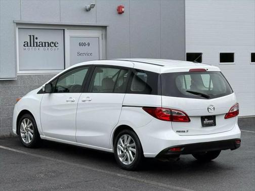 2014 Mazda Mazda5 Sport