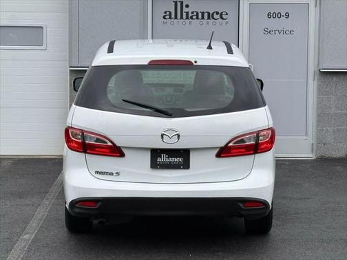 2014 Mazda Mazda5 Sport