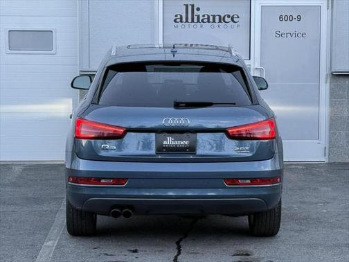 2018 Audi Q3 2.0T Sport Premium