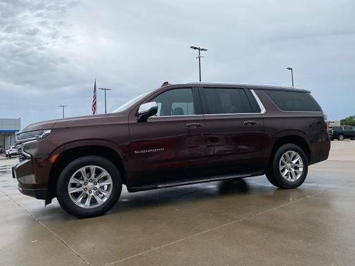 Auburn Metallic 2023 Chevrolet Suburban Premier
