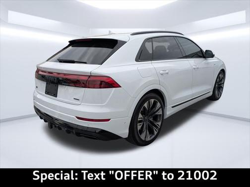 2025 Audi Q8 Premium Plus 55 TFSI quattro