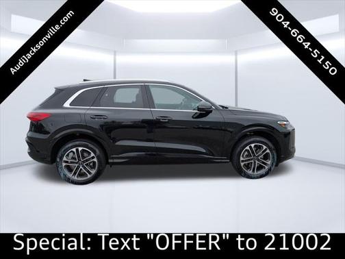 2025 Audi Q5 Premium TFSI quattro S tronic