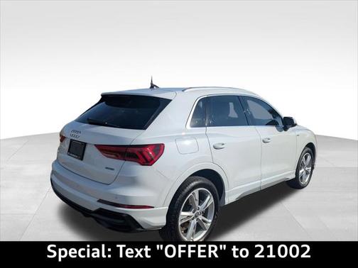 2020 Audi Q3 Premium 45 TFSI S line quattro Tiptronic