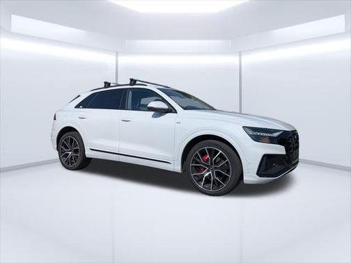 2023 Audi Q8 Premium Plus 55 TFSI quattro Tiptronic