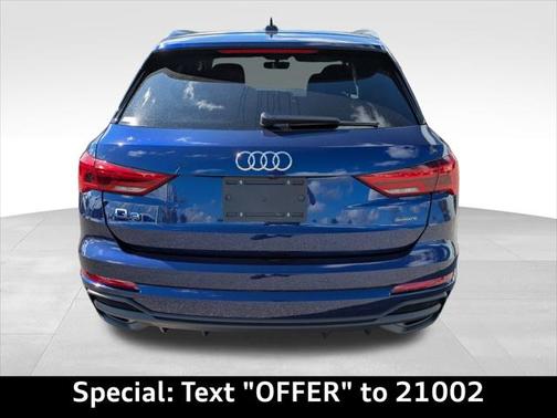 2025 Audi Q3 Premium 45 TFSI S line quattro Tiptronic