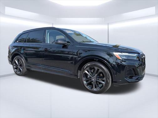 2025 Audi Q7 Premium Plus 55 TFSI quattro Tiptronic