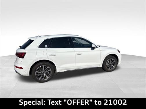 2023 Audi Q5 Premium Plus 45 TFSI S line quattro