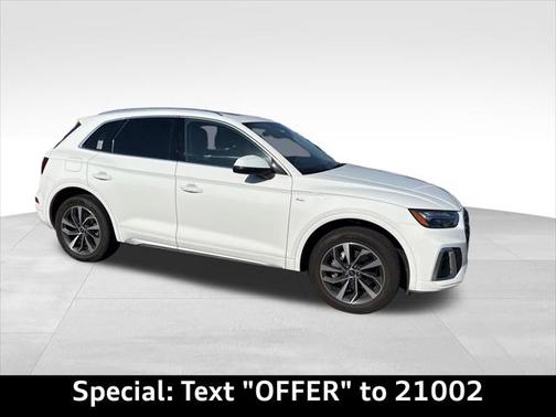 2023 Audi Q5 Premium Plus 45 TFSI S line quattro