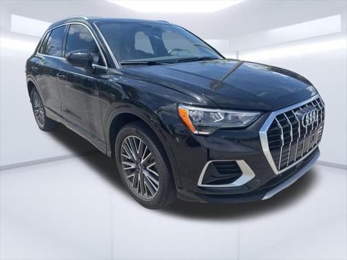 2022 Audi Q3 Premium 40 TFSI quattro Tiptronic