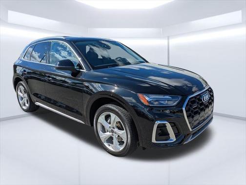 2023 Audi Q5 Premium Plus 45 TFSI S line quattro