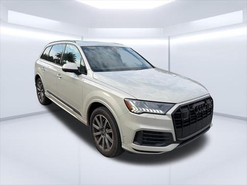 2024 Audi Q7 Premium Plus 45 TFSI quattro Tiptronic