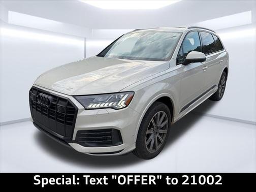 2024 Audi Q7 Premium Plus 45 TFSI quattro Tiptronic