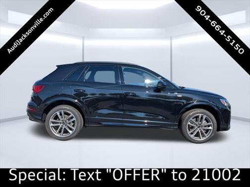 2025 Audi Q3 Premium 45 TFSI S line quattro Tiptronic