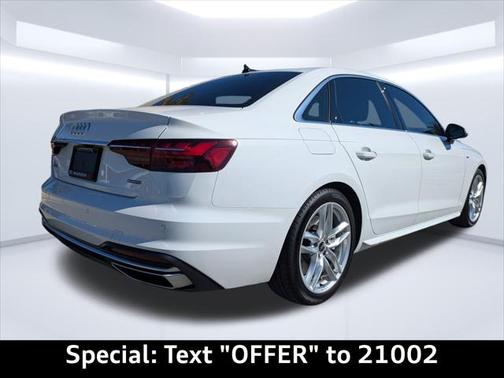 2023 Audi A4 Premium Plus 45 TFSI S line quattro S tronic