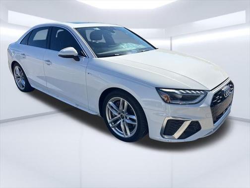 2023 Audi A4 Premium Plus 45 TFSI S line quattro S tronic