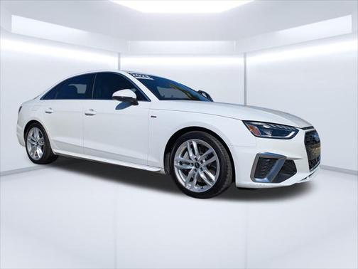 2023 Audi A4 Premium Plus 45 TFSI S line quattro S tronic