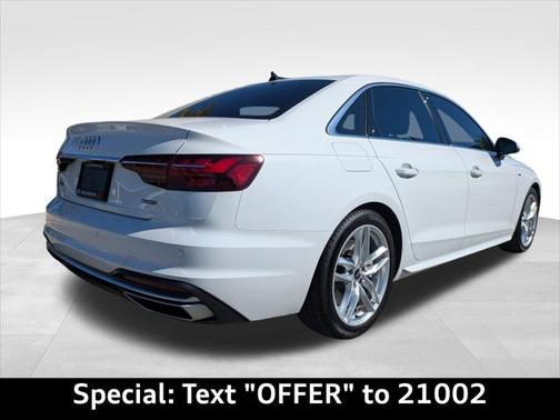 2023 Audi A4 Premium Plus 45 TFSI S line quattro S tronic