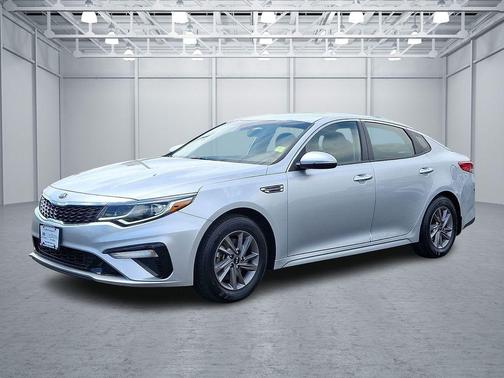 Sparkling Silver 2020 Kia Optima LX