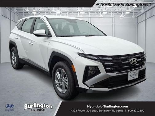 2025 Hyundai TUCSON SE
