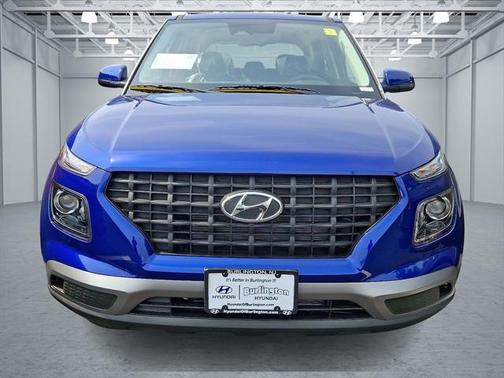 2025 Hyundai VENUE SE