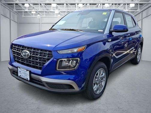 2025 Hyundai VENUE SE