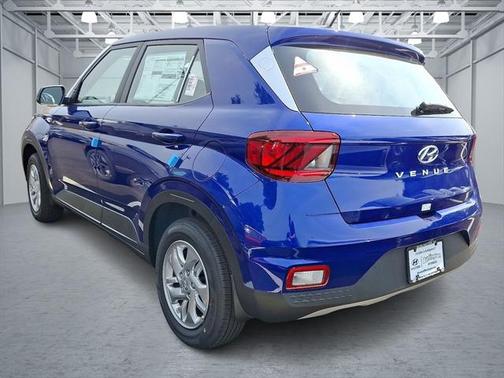 2025 Hyundai VENUE SE