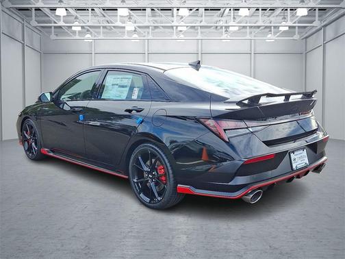 2025 Hyundai ELANTRA N Base