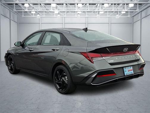 2026 Hyundai ELANTRA Sport