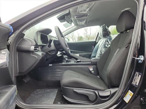 2025 Hyundai ELANTRA HEV Blue