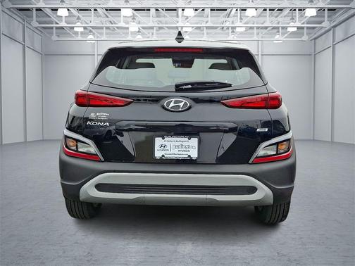 2023 Hyundai KONA SE
