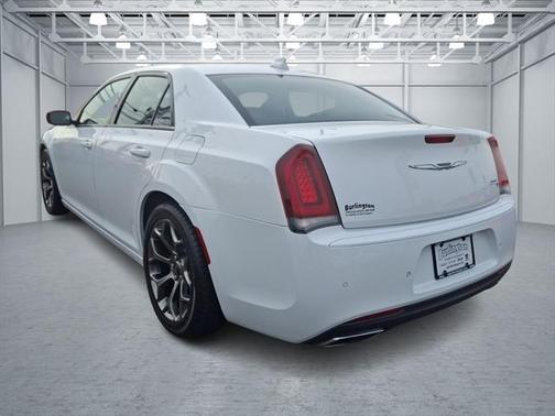 2016 Chrysler 300 S