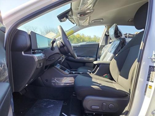 2025 Hyundai KONA SEL Convenience