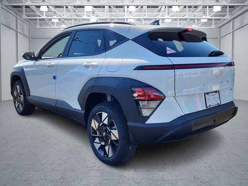 2025 Hyundai KONA SEL Convenience