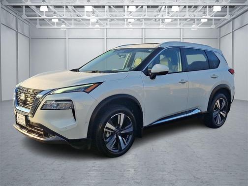 2022 Nissan Rogue SL