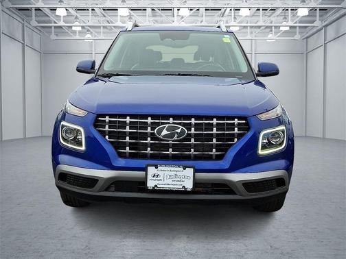 2024 Hyundai VENUE Limited