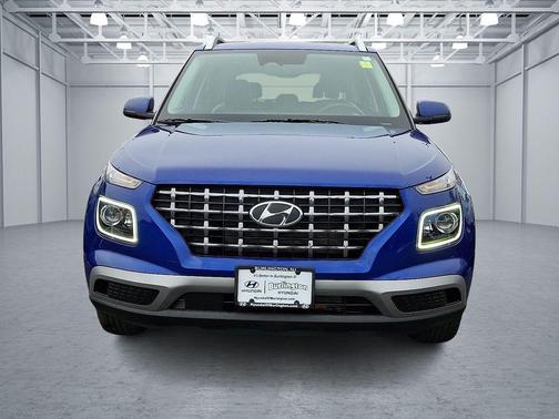 2024 Hyundai VENUE Limited