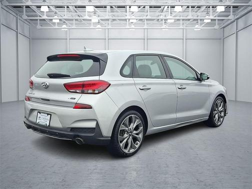 2019 Hyundai Elantra GT Base