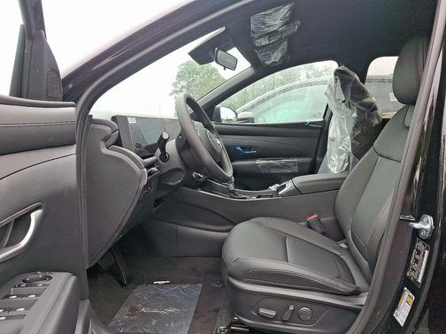 Phantom Black 2026 Hyundai SANTA CRUZ SEL