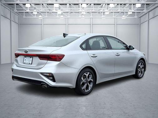Silky Silver 2019 Kia Forte LXS