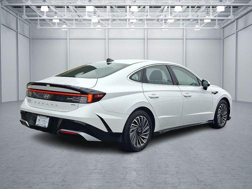 Serenity White 2025 Hyundai SONATA Hybrid SE