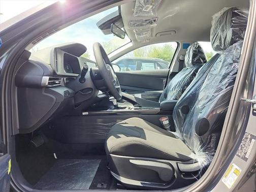 2025 Hyundai ELANTRA HEV Blue