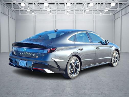 2026 Hyundai SONATA SEL