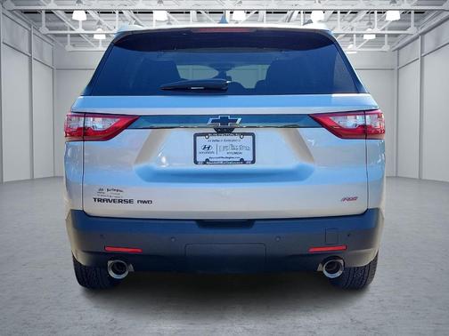 2021 Chevrolet Traverse RS