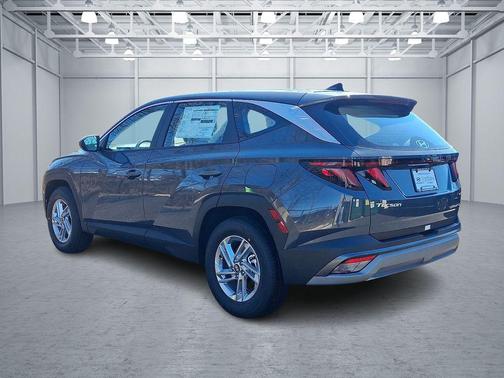 Ecotronic Gray 2026 Hyundai TUCSON SE