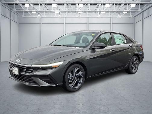 2025 Hyundai ELANTRA Sport