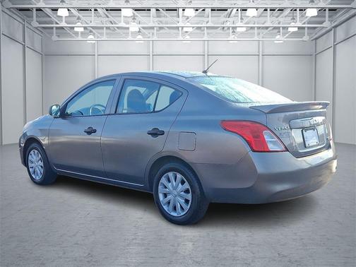 2013 Nissan Versa 1.6 S+